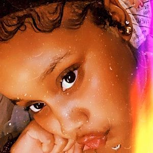 Meet your Posher, Destiny